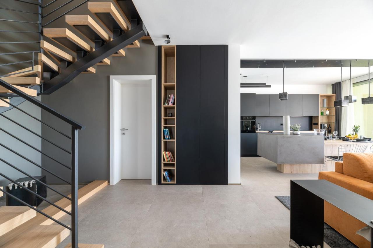 Luxus Villen Monteneto Zambratija  Ngoại thất bức ảnh