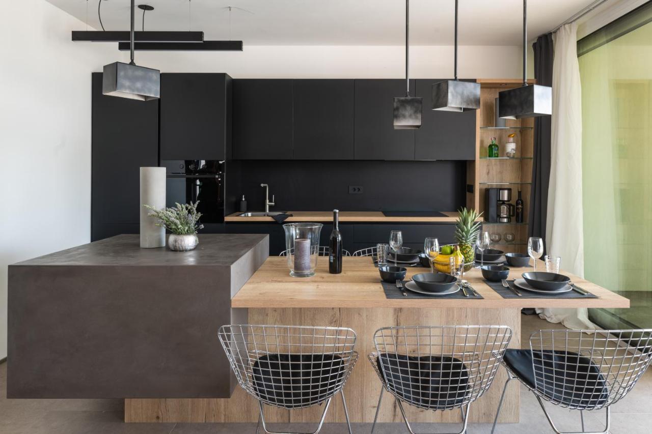 Luxus Villen Monteneto Zambratija  Ngoại thất bức ảnh