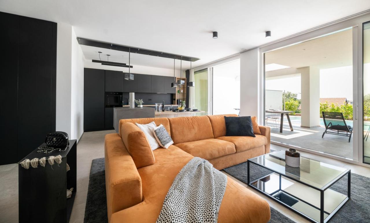 Luxus Villen Monteneto Zambratija  Ngoại thất bức ảnh