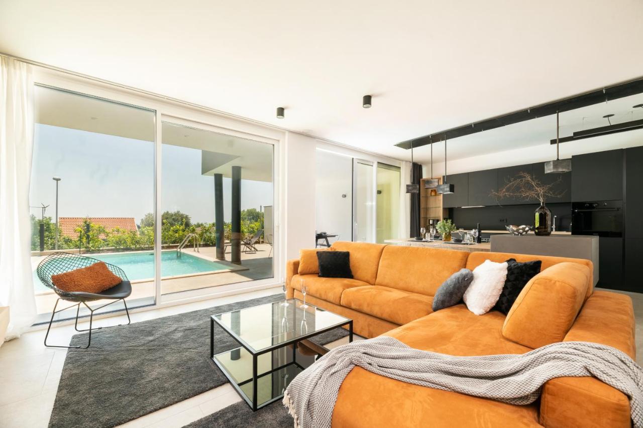 Luxus Villen Monteneto Zambratija  Ngoại thất bức ảnh